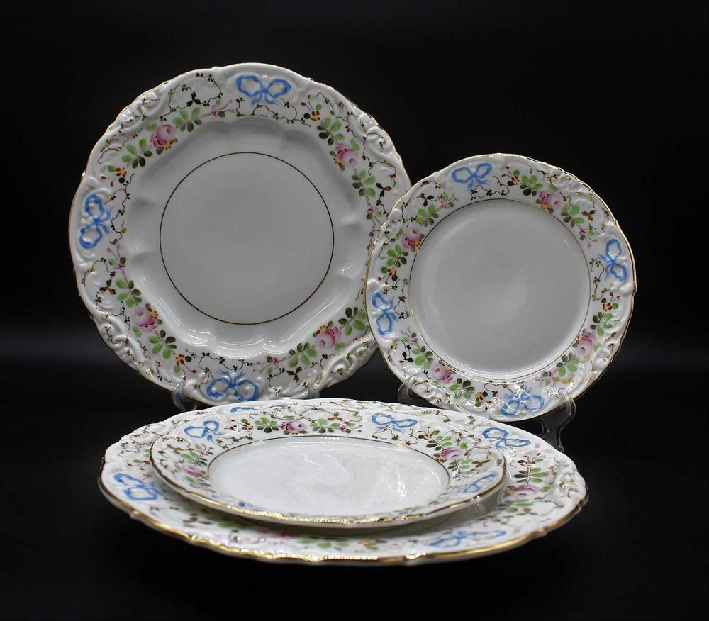 Pratos de bolo em porcelana da Vista Alegre