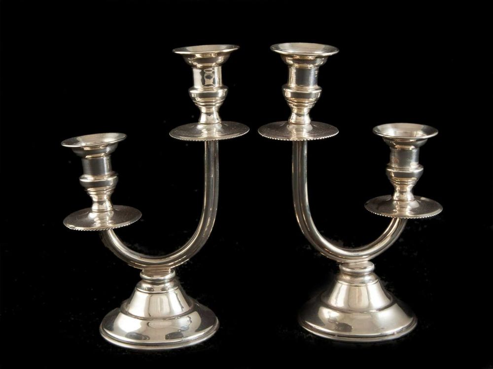 Par de Candelabros de Dois Lumes