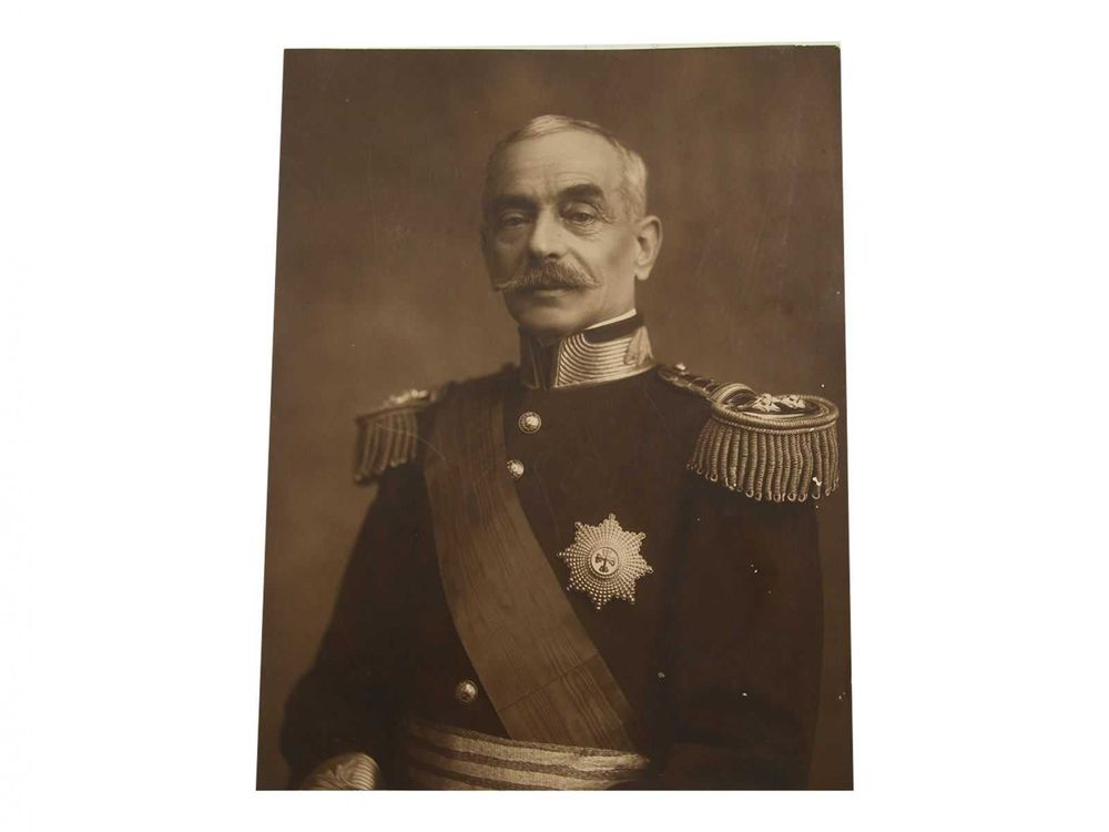 Retrato de Óscar Carmona
